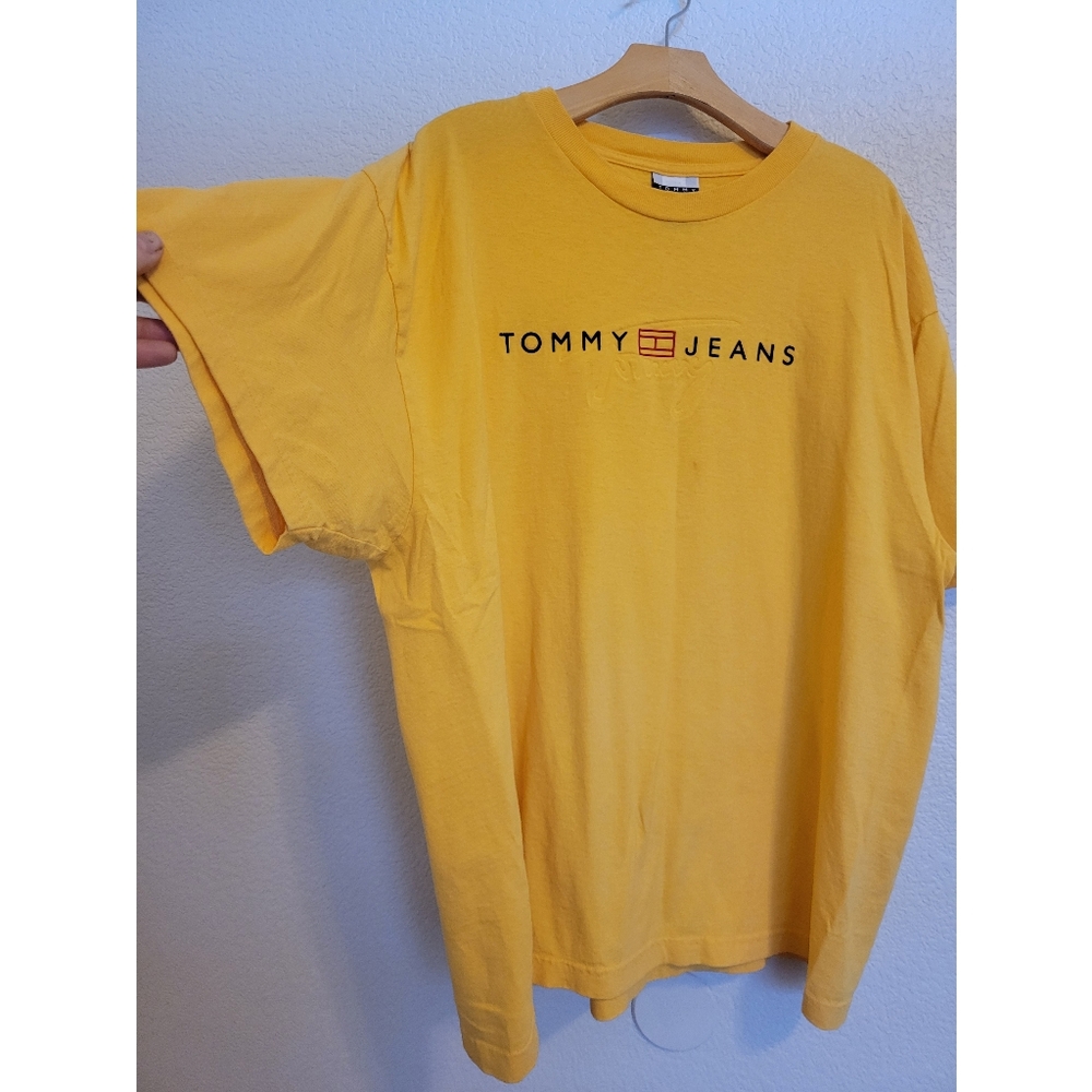 VNT Tommy Jeans Yellow T-Shirt Mens Size XL